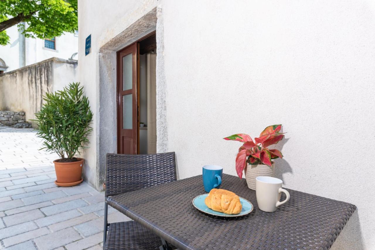 Picturesque Apartment San Rocco 1 Pican Экстерьер фото